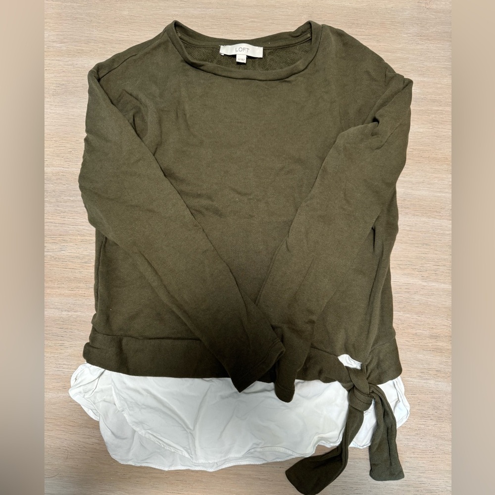 Loft XS long sleeve shirt